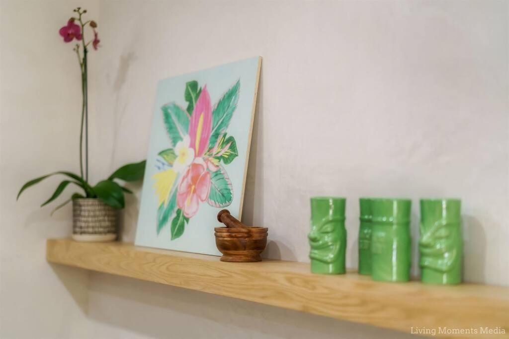 Апартаменты Aloha Moon - A Chic And Dreamy Modern Tropical Hideaway! Уэйлея Экстерьер фото