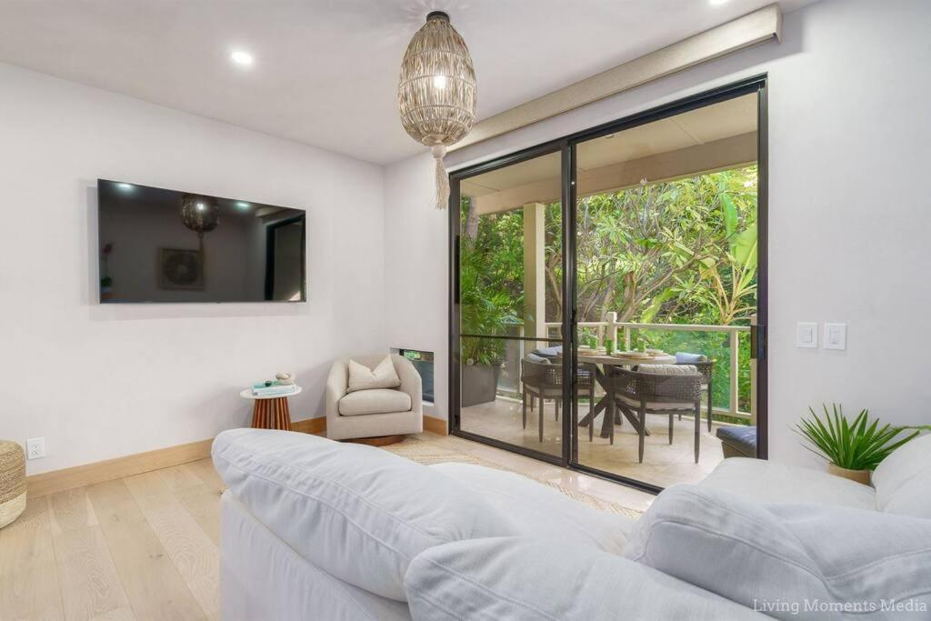 Апартаменты Aloha Moon - A Chic And Dreamy Modern Tropical Hideaway! Уэйлея Экстерьер фото